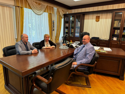 Робоча зустріч керівництва Профспілки АПК України з Президентом НААН: курс на посилення соціального діалогу