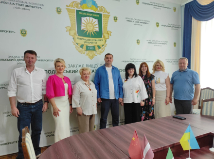 Голова Профспілки працівників АПК України Світлана Самосуд відвідала  Подільський державний університет